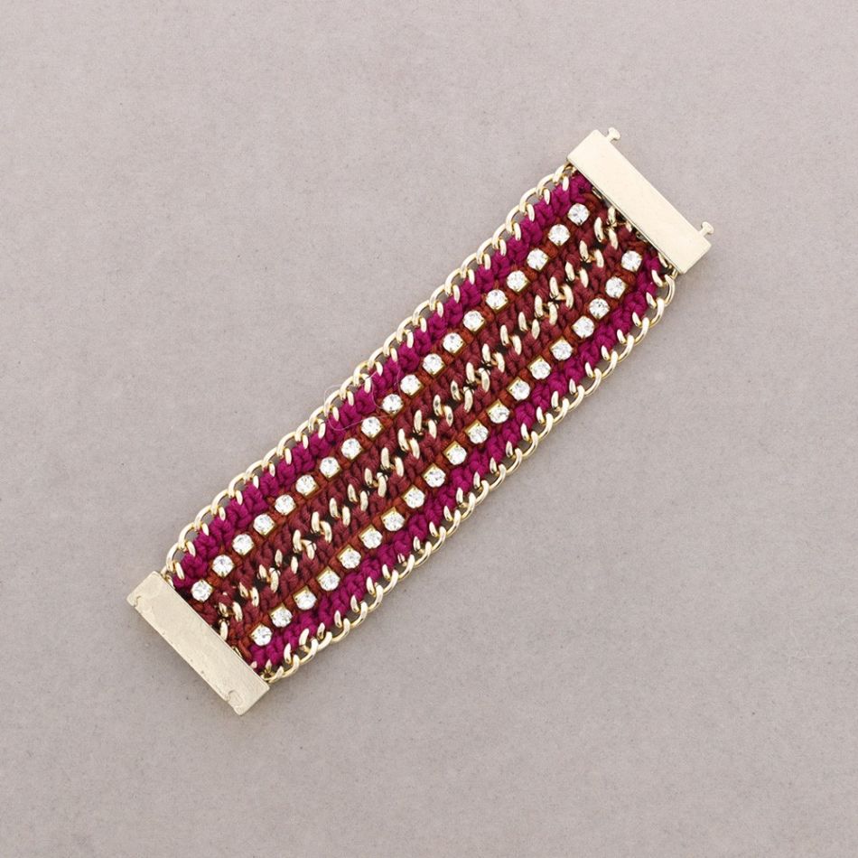 BRACELET WITH BRAIDED THREAD AND CRYSTALS