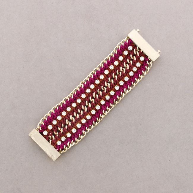 BRACELET WITH BRAIDED THREAD AND CRYSTALS