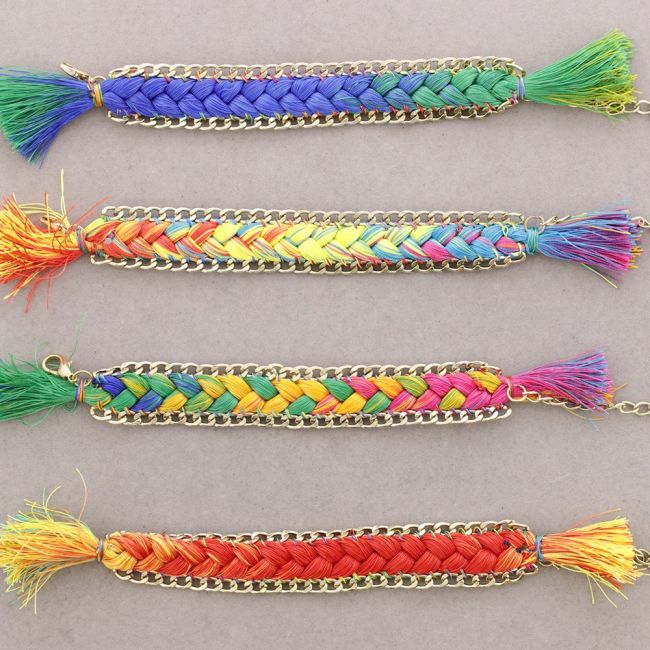 BRAIDED THREAD CHAIN BRACELET
