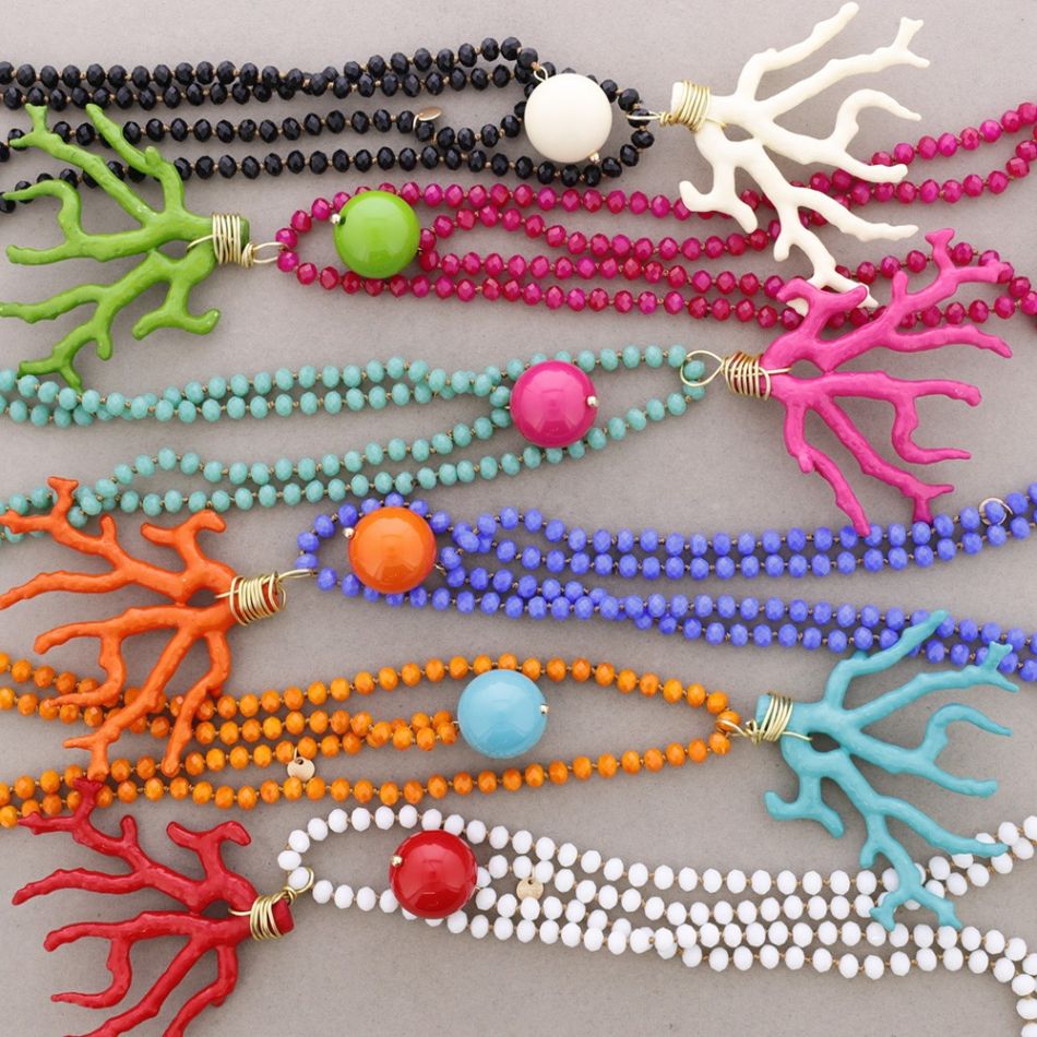 COLLAR LARGO CUENTAS CRISTALES FACETADOS COLGANTE CORAL RESINA 8MM 120CM