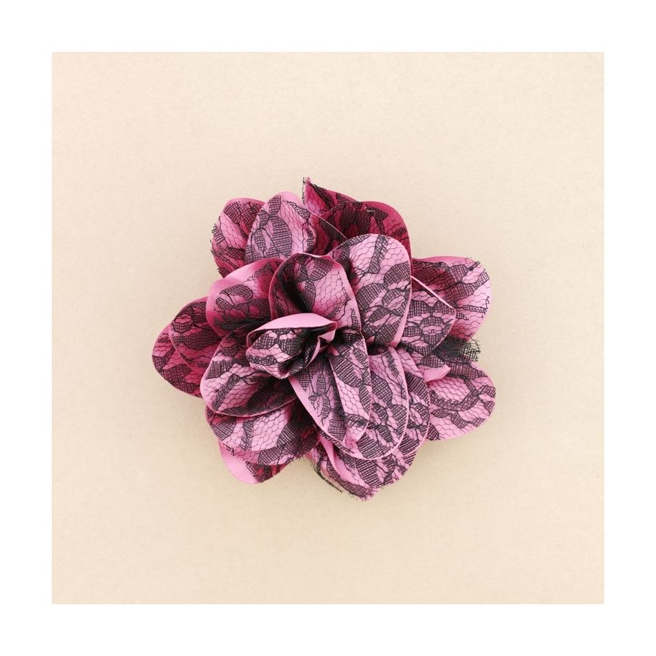 BROCHE FLOR ENCAJE