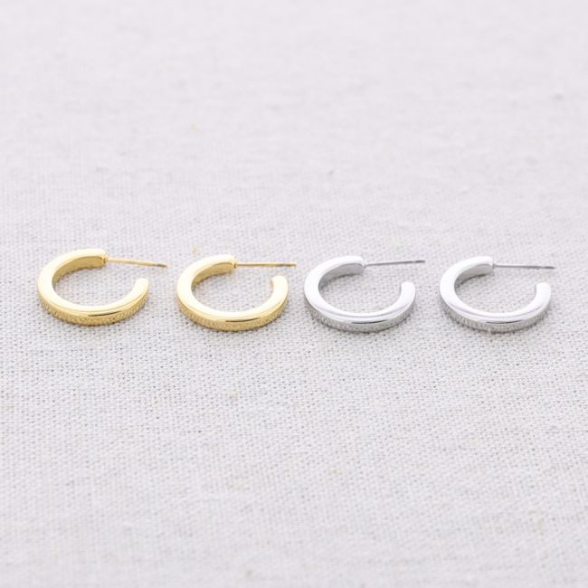 STEEL HOOP EARRINGS