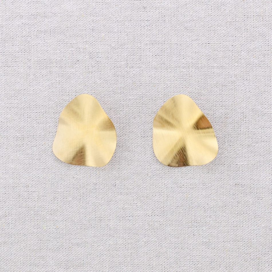 STEEL STUD MEDAL EARRINGS