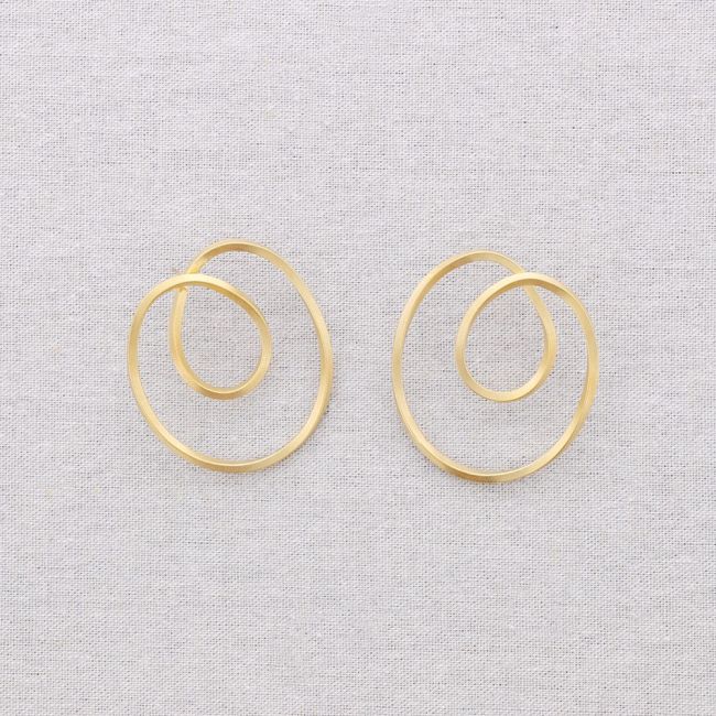 IRREGULAR SHAPED STEEL STUD EARRINGS