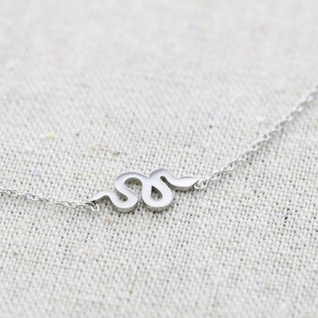 STEEL SNAKE SHORT NECKLACE