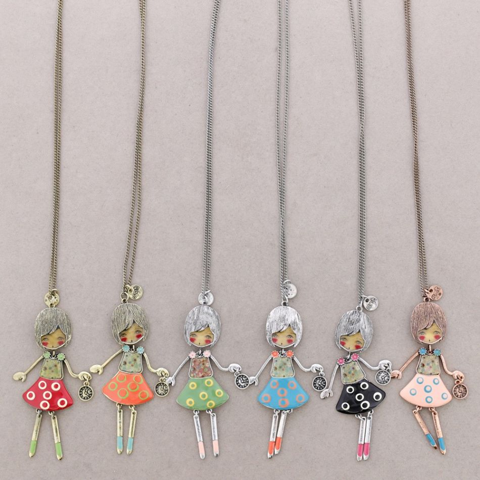 LONG NECKLACE DANCER DOLL PENDANT