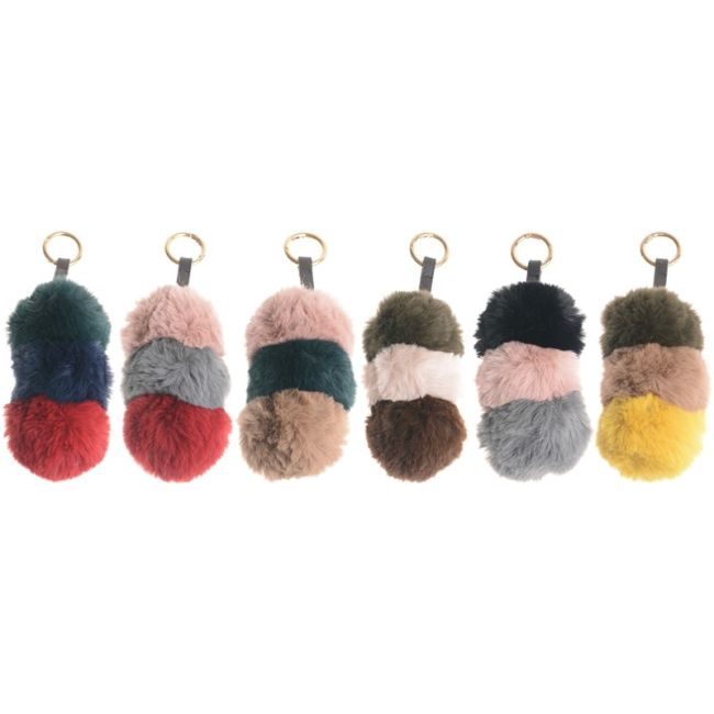 LLAVERO TRES POMPONES PELO