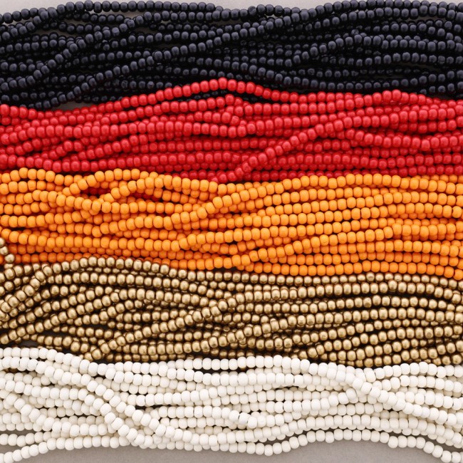 LONG NECKLACE WITH SEVEN STRIPS WOODEN BALLS