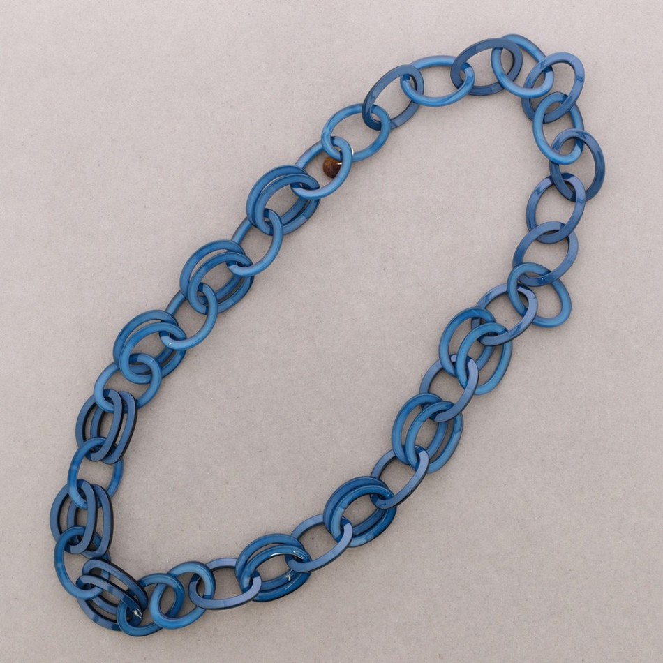 COLLAR LARGO ESLABONES RESINA