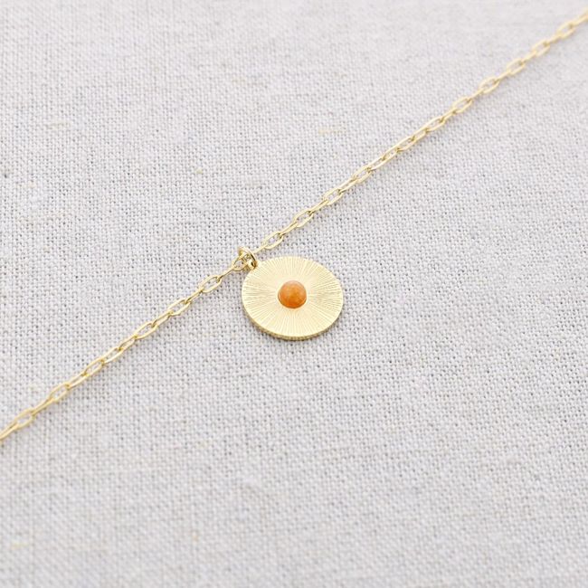 STONE MEDAL PENDANT STEEL SHORT NECKLACE