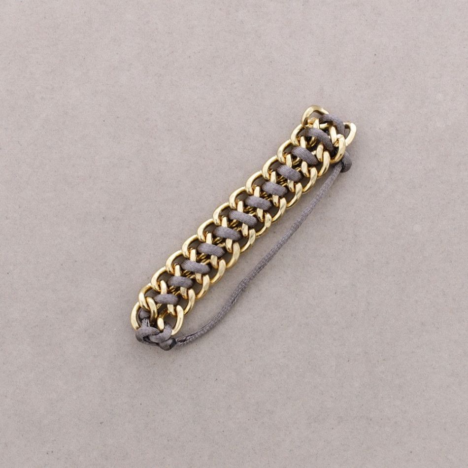 KNOTTED LINK BRACELET
