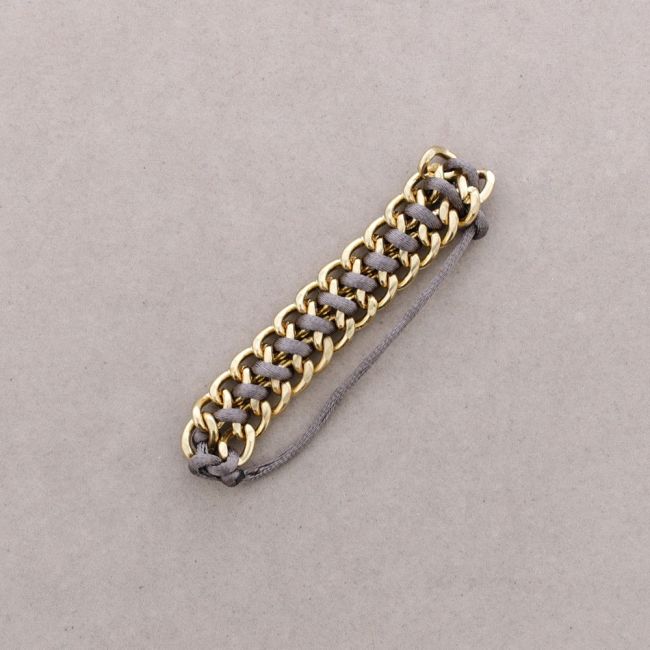 KNOTTED LINK BRACELET