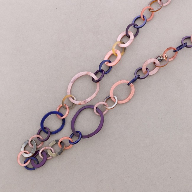 LONG RESIN LINK NECKLACE