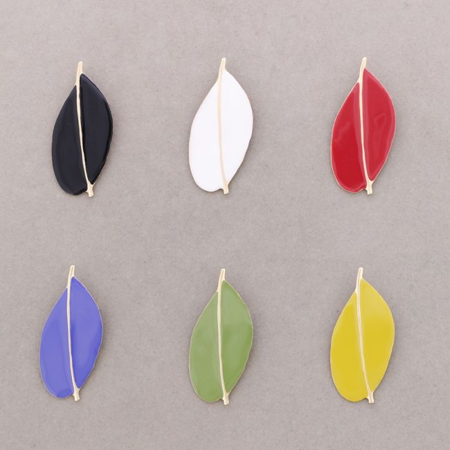METAL ENAMEL LEAF BROOCH