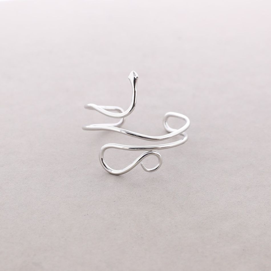 ADJUSTABLE METAL SNAKE BRACELET