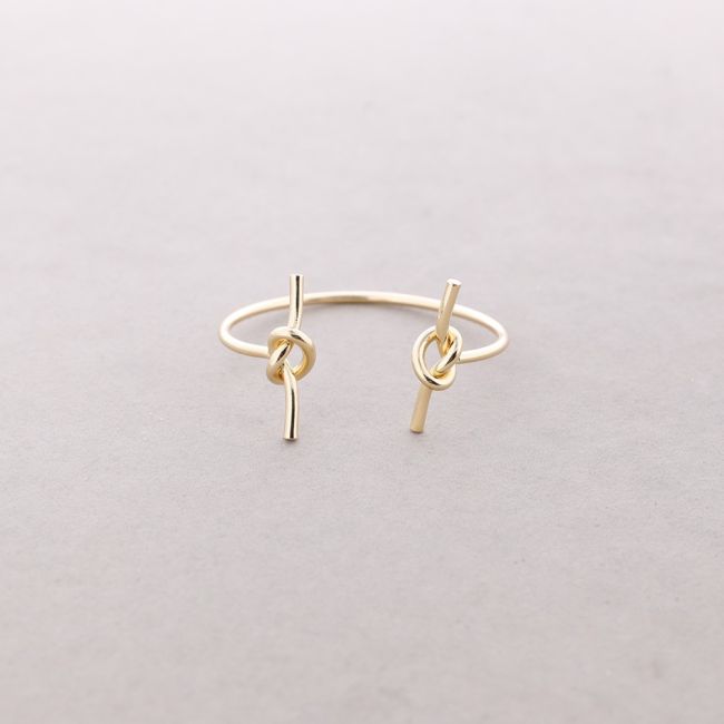 ADJUSTABLE DOUBLE KNOT METAL BRACELET