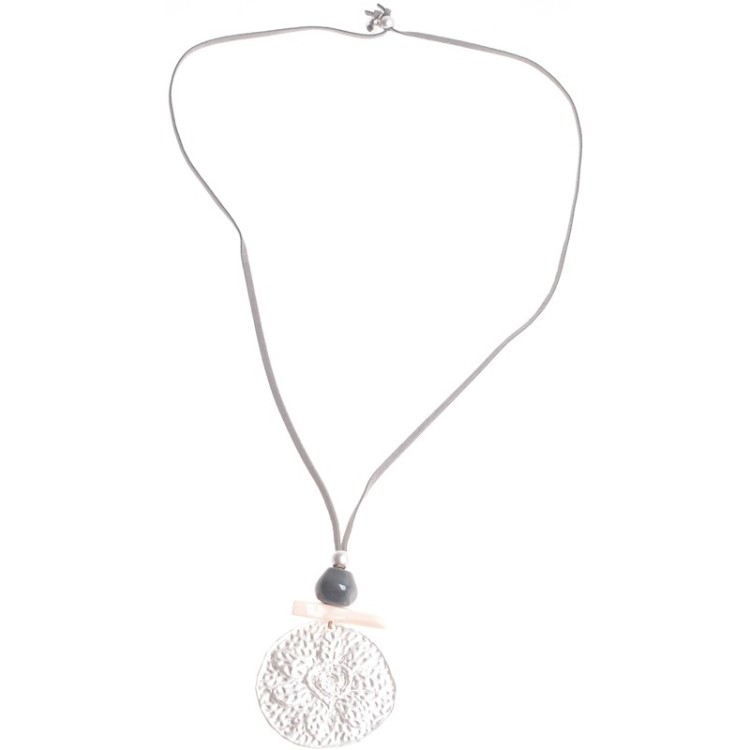 COLLAR LARGO COLGANTE MEDALLON METAL
