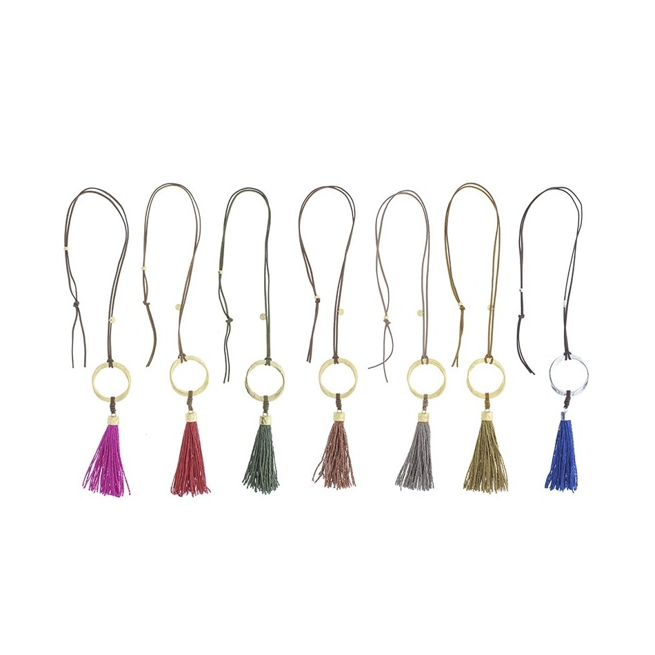 COLLAR LARGO COLGANTE ANILLA METAL FLECO RAFIA