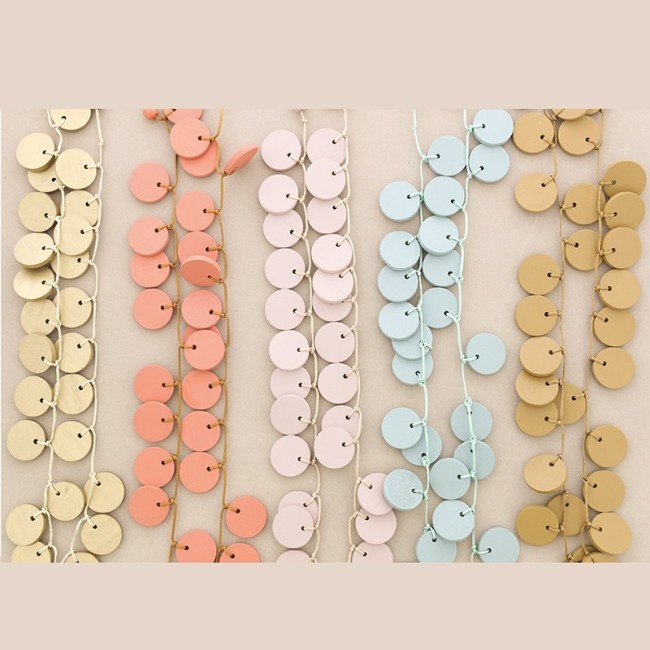 COLLAR LARGO MEDALLAS MADERA