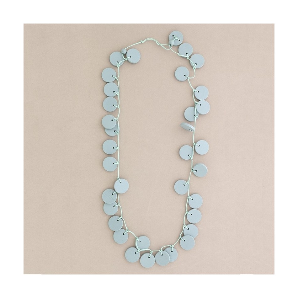 COLLAR LARGO MEDALLAS MADERA