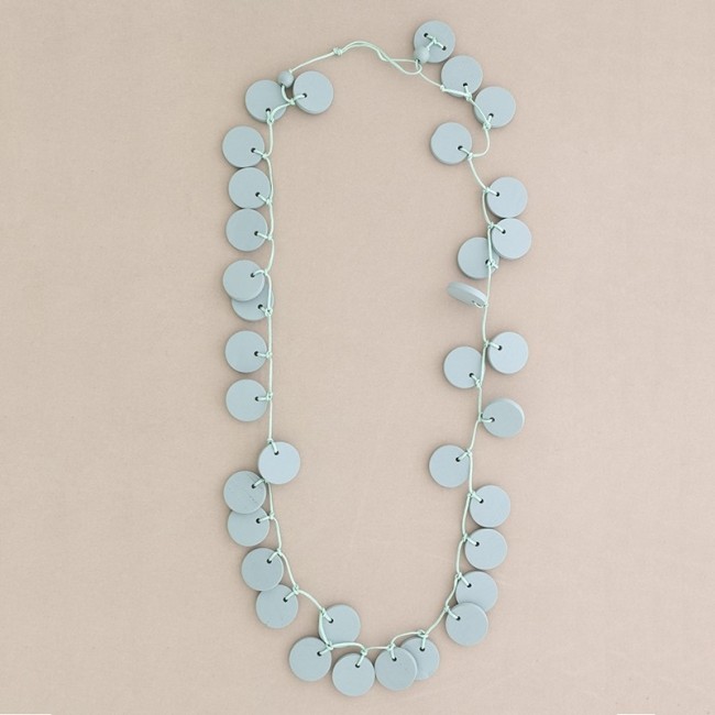COLLAR LARGO MEDALLAS MADERA
