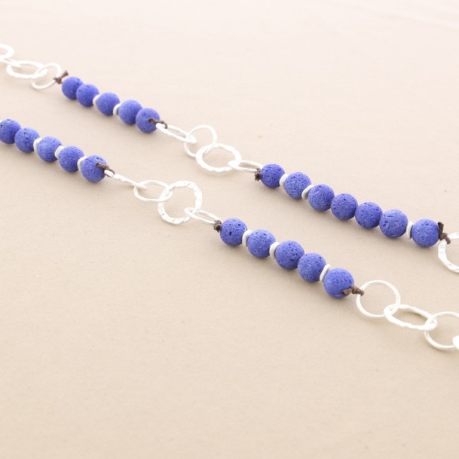COLLAR LARGO CUENTAS LAVAS ANILLAS METAL