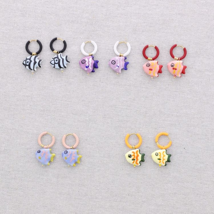STEEL HOOP EARRINGS WITH CERAMIC FISH 2