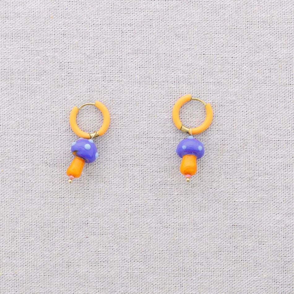 STEEL HOOP EARRINGS WITH MUSHROOM PENDANT