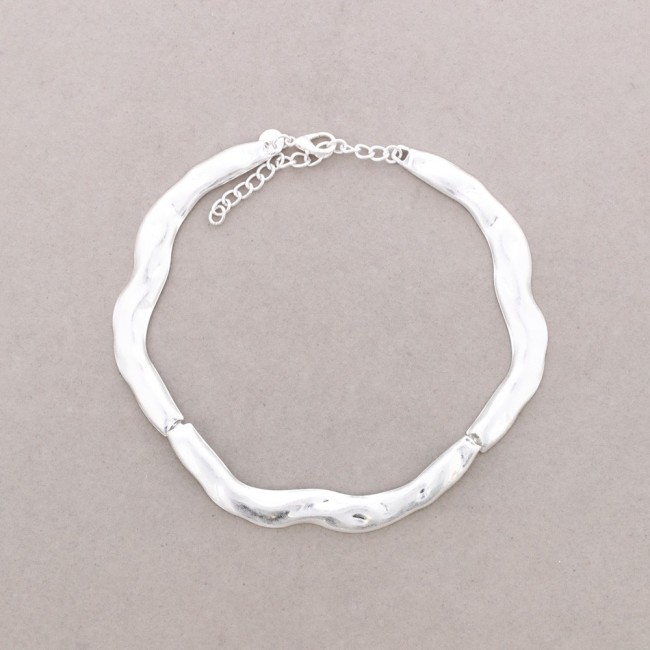 IRREGULAR METAL CHOKER