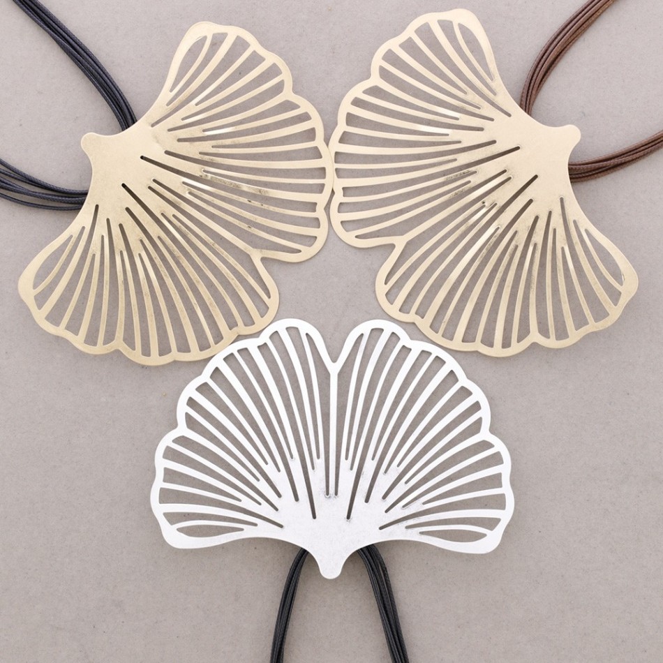 GARGANTILLA COLGANTE GINKGO METAL