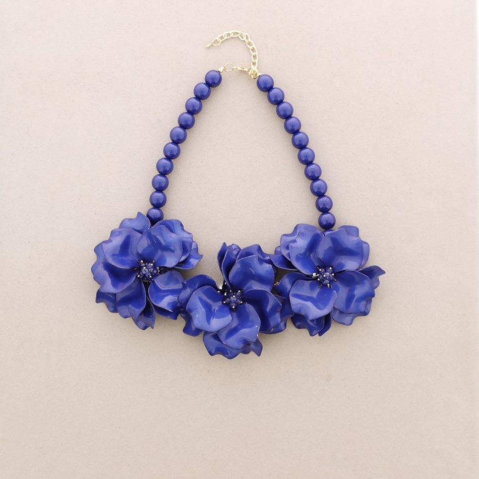 GARGANTILLA TRIPLE FLOR CUENTAS