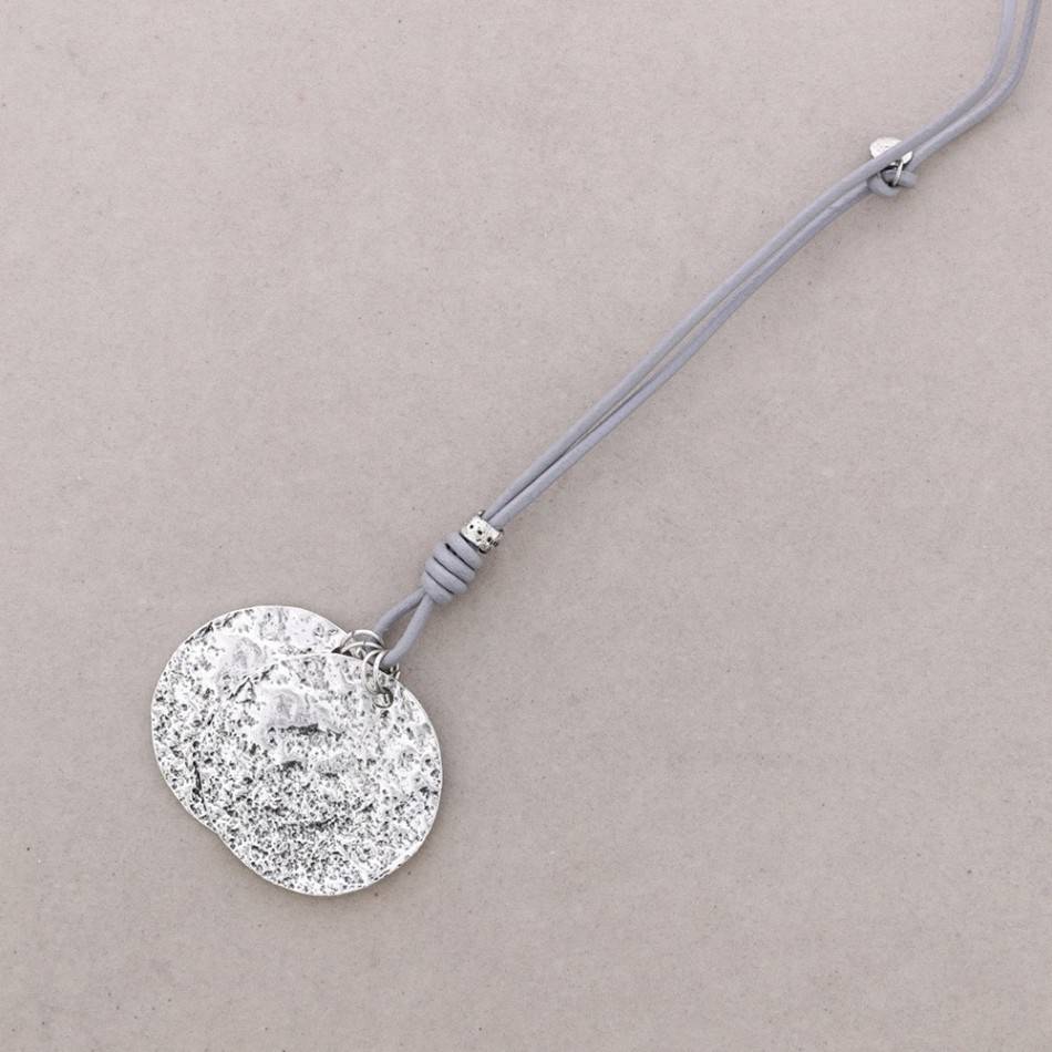 COLLAR LARGO CUERO COLG.METAL