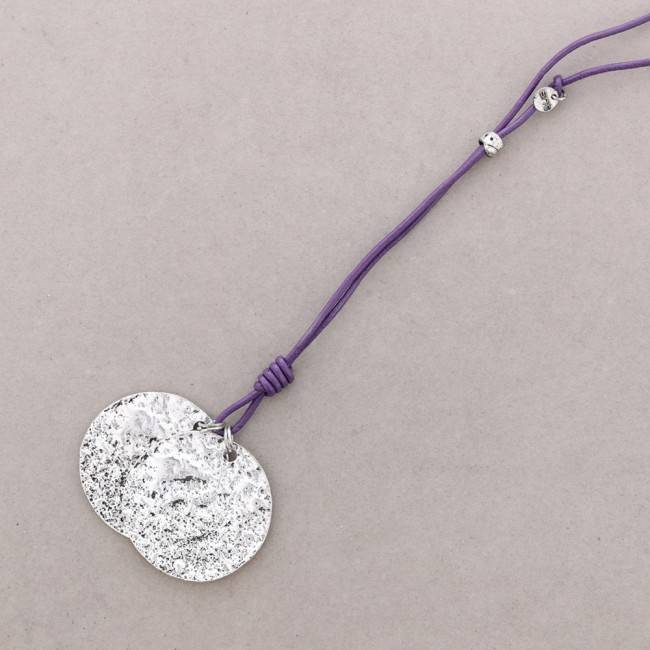 COLLAR LARGO CUERO COLG.METAL
