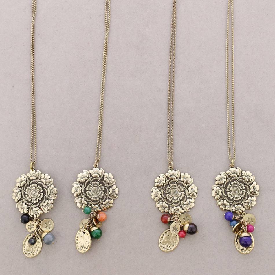 LONG NECKLACE METAL STONE BEADS