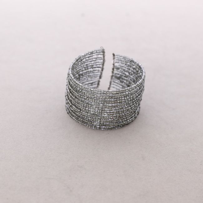 BEAD BRACELET