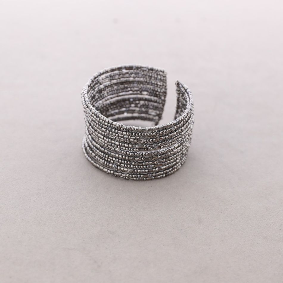 BEAD BRACELET