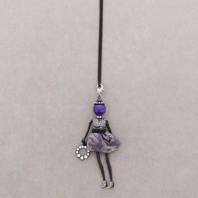 LONG PENDANT NECKLACE DOLL