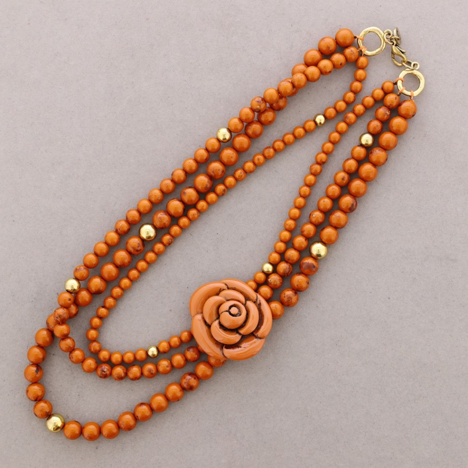 COLLAR FLOR CUENTAS PASTA