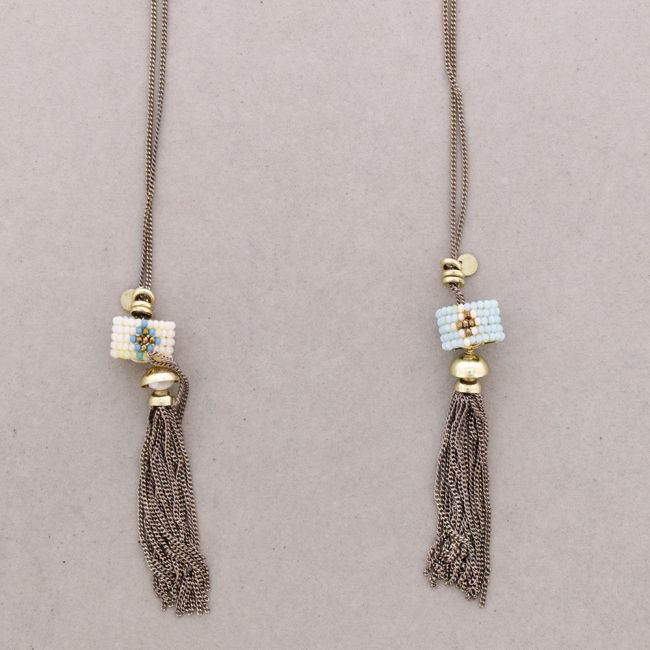 LONG FRINGE PENDANT NECKLACE