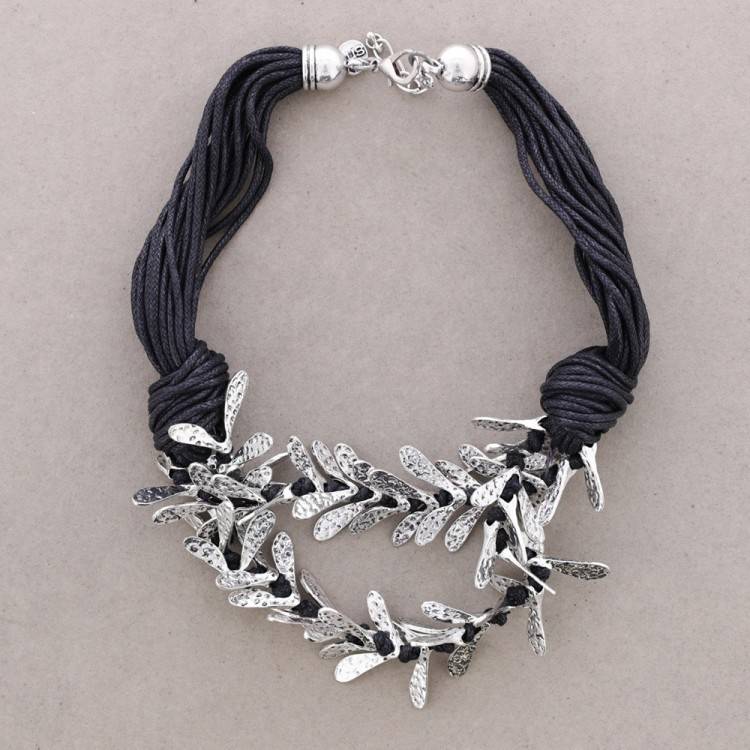 METAL BEADS SHORT NECKLACE