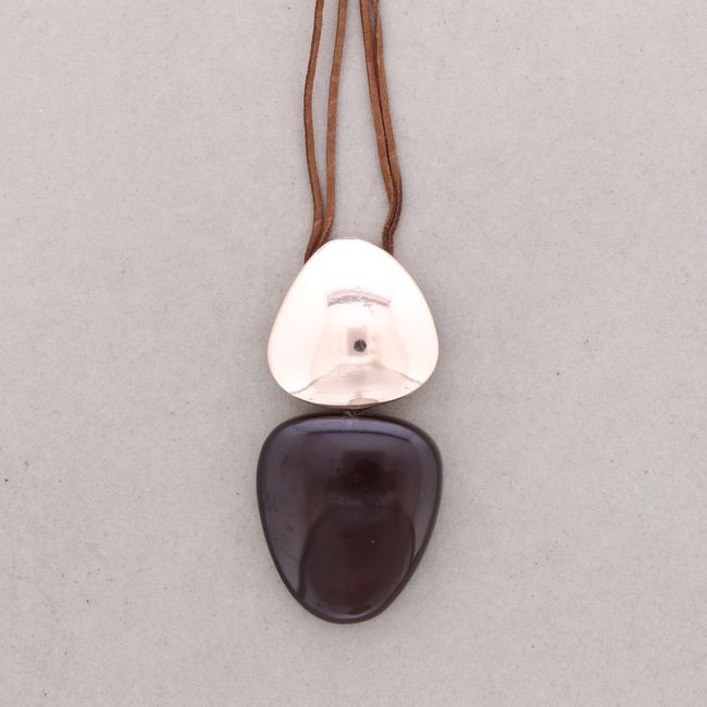 LONG NECKLACE METAL RESIN PENDANT