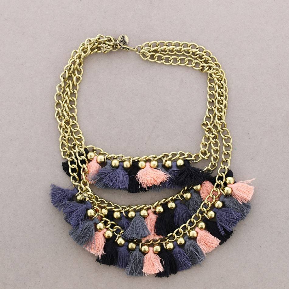 TRIPLE FRINGED SHORT NECKLACE