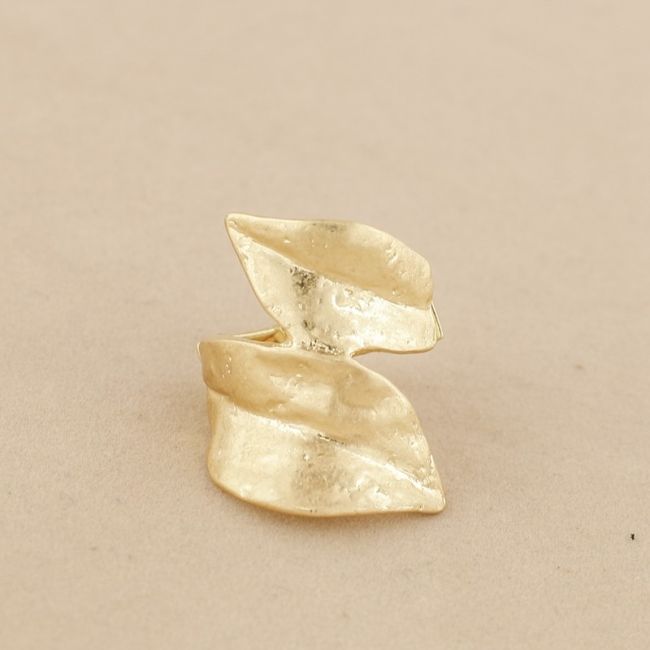 LEAF METAL RING