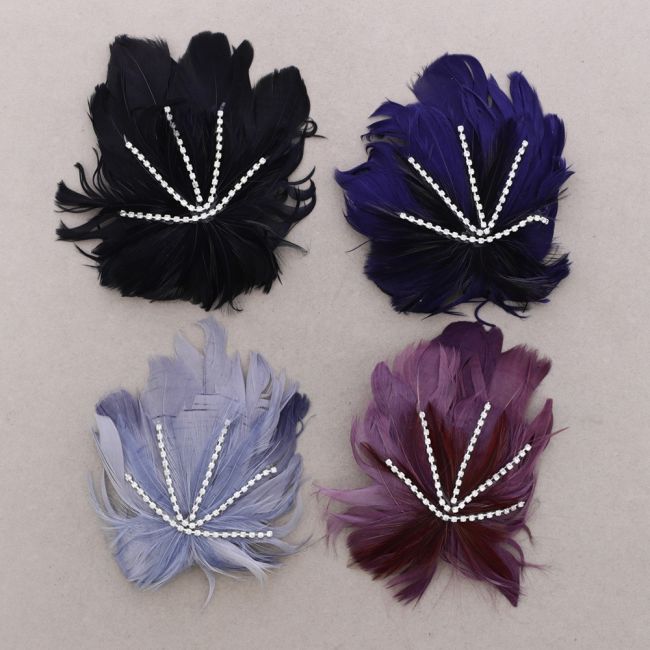 CRYSTAL FEATHER BROOCH