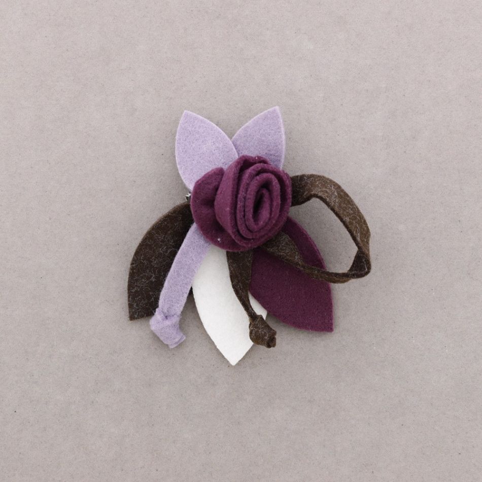 FELT BROOCH 5CM