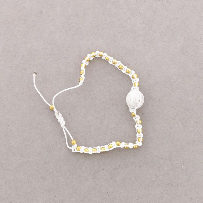 KNOTTED BRACELET WITH METAL BEADS AND STONES