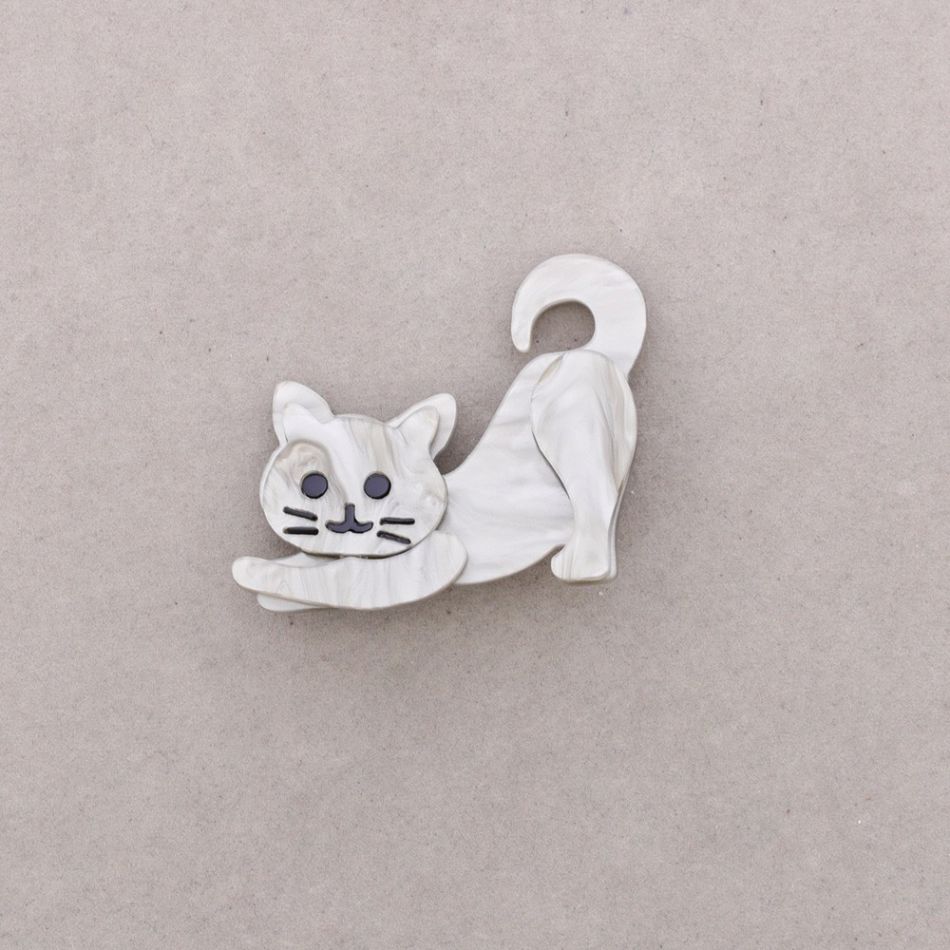 RESIN CAT BROOCH
