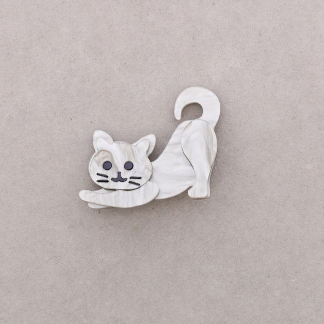 RESIN CAT BROOCH