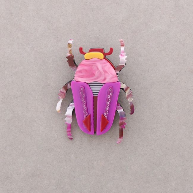 BROCHE INSECTO RESINA