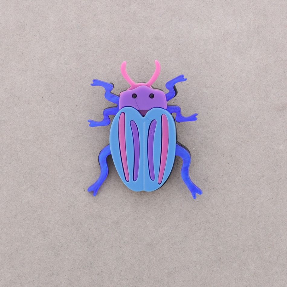 BROCHE INSECTO RESINA